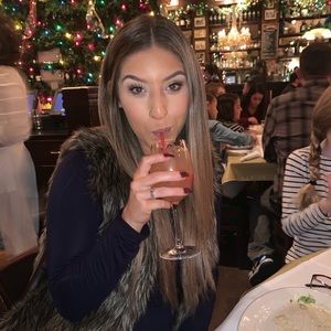 Meet your Posher, Alissa